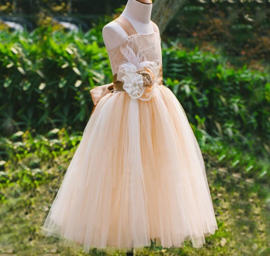 Lovely Lace Sleeveless Lace Up Back Lace Flower Girl Dresses With Handmade Flower Sash, FGS032 Lovely Lace Sleeveless Lace Up Back Lace Flower Girl Dresses With Handmade Flower Sash, FGS032