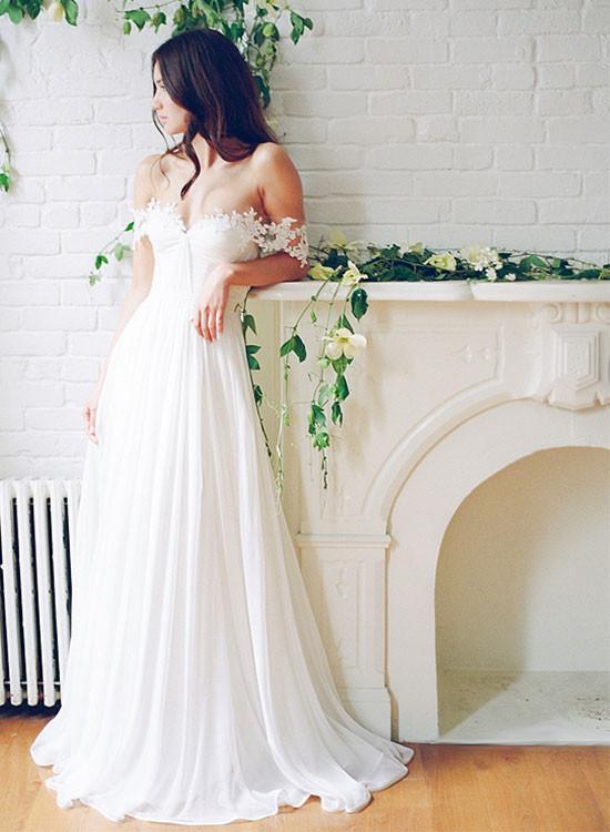 Long Wedding Dress, Chiffon Wedding Dress, A-Line Bridal Dress, Off-Sh Dairy Bridal Long Wedding Dress, Chiffon Wedding Dress, A-Line Bridal Dress, Off-Sh Dairy Bridal